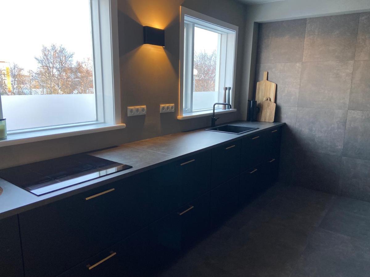 Perfectly Located 3 Bedroom Design Apartment Akureyri Exterior foto